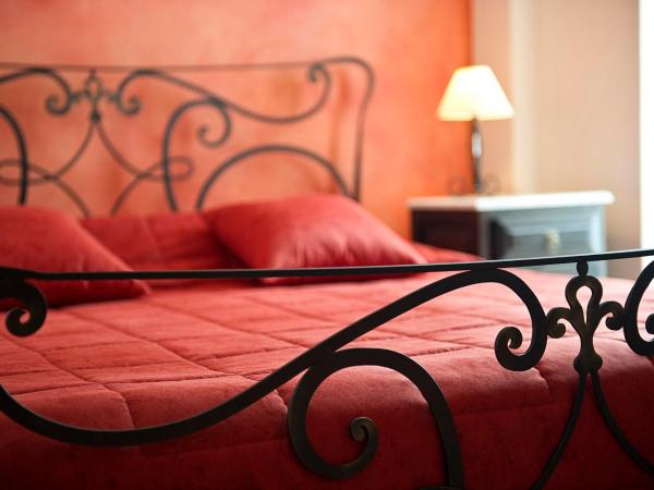 Marble House : photo 9 de la chambre chambre double ou lits jumeaux avec salle de bains privative