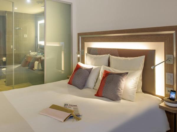 Novotel Lugano Paradiso : photo 4 de la chambre chambre double exécutive avec canapé-lit