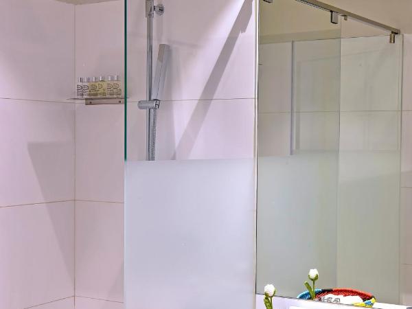 The Editory House Ribeira Porto Hotel : photo 6 de la chambre chambre triple