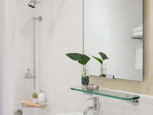 The Gardens Sonesta ES Suites New York : photo 7 de la chambre suite junior