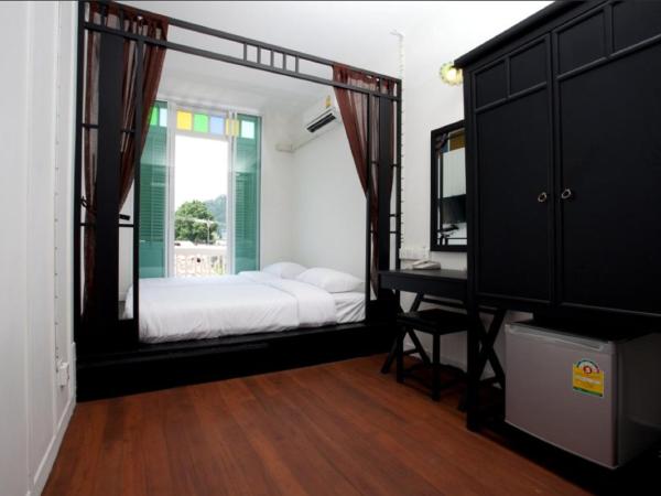 99 Oldtown Boutique Guesthouse SHA EXTRA PLUS : photo 3 de la chambre chambre lits jumeaux standard avec balcon