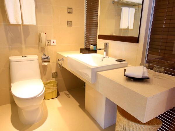 Barry Boutique Hotel Sanya : photo 7 de la chambre chambre double ou lits jumeaux - vue sur ville