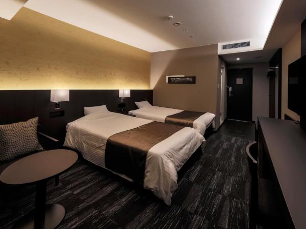 KKR Hotel Osaka : photo 2 de la chambre chambre lits jumeaux - non-fumeurs