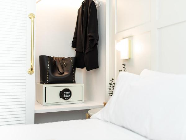 Cosmo Hotel Boutique : photo 6 de la chambre chambre lit king-size