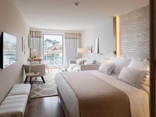 Hotel Bellevue Dubrovnik : photo 4 de la chambre chambre double deluxe avec balcon - vue sur mer