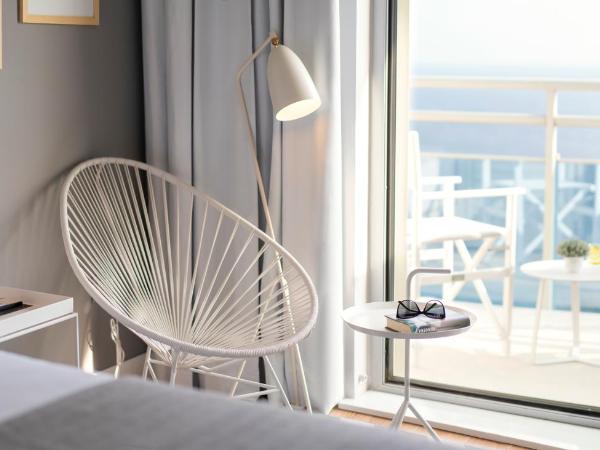 Hotel Bellevue Dubrovnik : photo 8 de la chambre chambre double supérieure avec balcon - vue sur mer