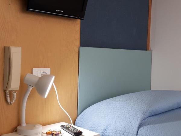 Hotel Villa Dina : photo 2 de la chambre chambre simple