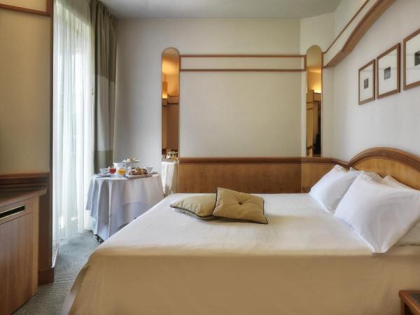 Hotel Ambasciatori : photo 2 de la chambre chambre double supérieure