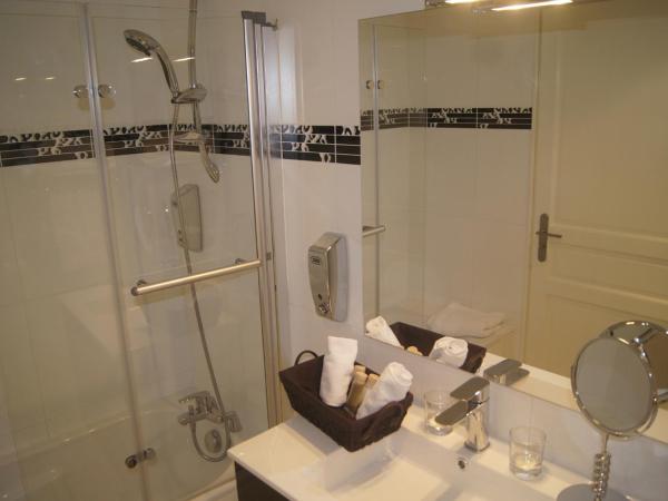 Hotel Regina Montmartre : photo 5 de la chambre chambre triple