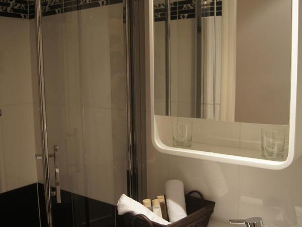 Hotel Regina Montmartre : photo 3 de la chambre chambre double deluxe