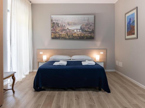 La Nuova Corte Rooms : photo 1 de la chambre chambre double deluxe avec balcon