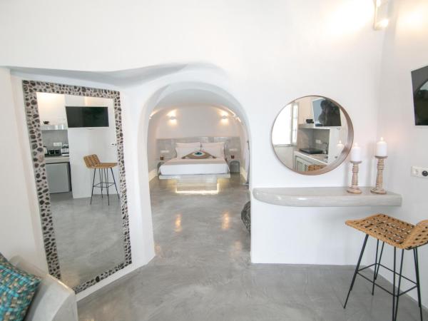 Kaleidoscope Cave Houses : photo 8 de la chambre suite dôme blanc avec petite piscine