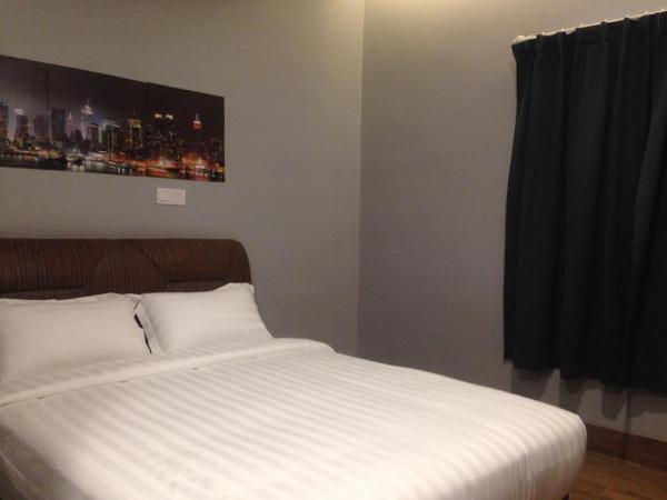 GOOD 9 HOTEL - Bukit Dahlia : photo 2 de la chambre chambre lit queen-size deluxe