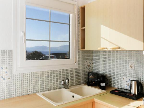 Morfoula's Studios : photo 6 de la chambre studio - rez-de-chaussée