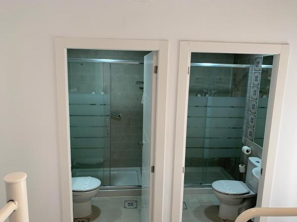 Belmonte Rooms : photo 8 de la chambre chambre familiale avec salle de bains privative