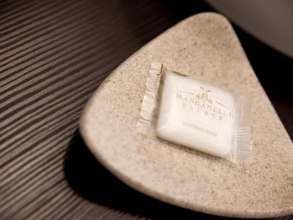 Hotel Manganelli Palace : photo 3 de la chambre chambre double premium avec baignoire spa