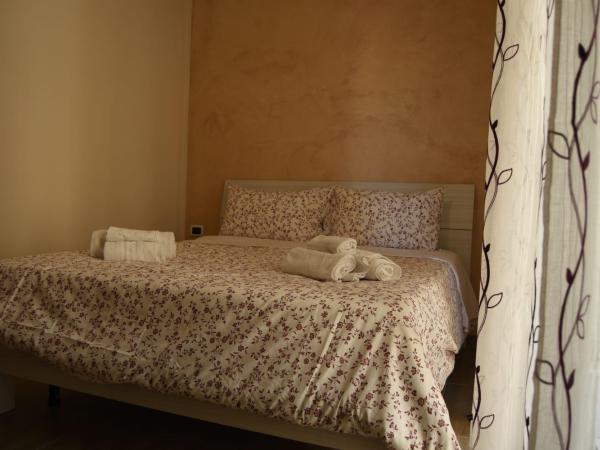 Via Trento 30 : photo 7 de la chambre chambre double standard