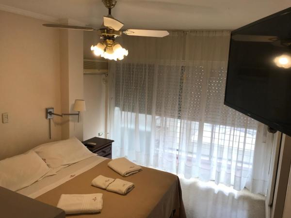 Cordoba Inn Apart Hotel : photo 3 de la chambre appartement avec balcon (3 adultes)