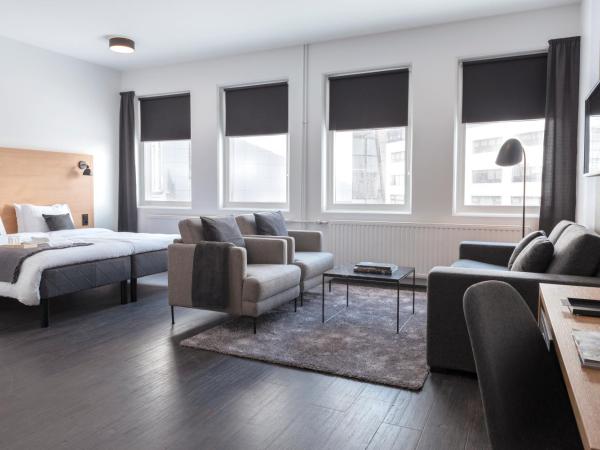 201 Hotel : photo 3 de la chambre petite suite familiale