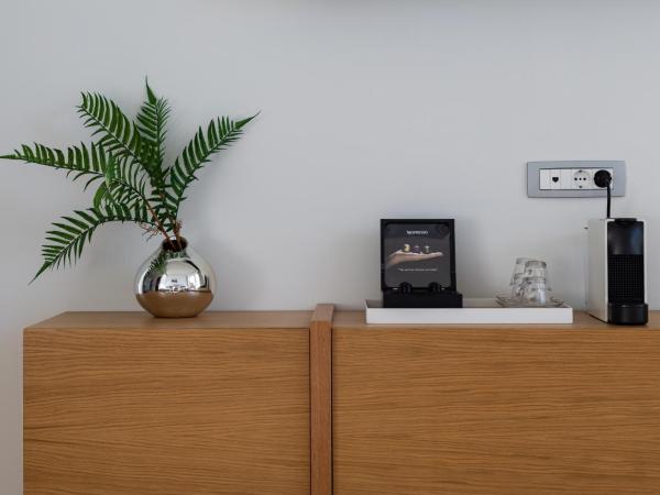 Messinian Icon Hotel & Suites : photo 5 de la chambre suite junior - vue sur mer