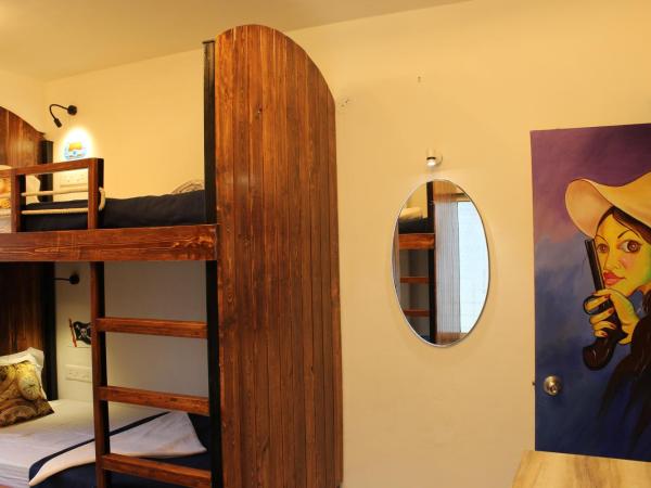 Jugglers Backpack : photo 6 de la chambre lit dans dortoir pour femmes de 4 lits