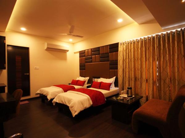 Hotel Furaat Inn : photo 6 de la chambre chambre deluxe double ou lits jumeaux