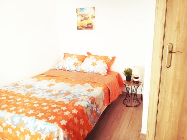 Andrada's ROOMS Plaza Toros : photo 1 de la chambre chambre double avec balcon