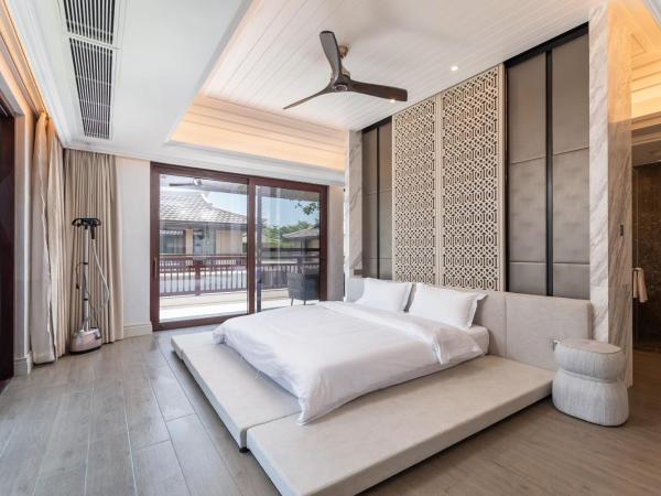 HaitangBay Loosen Coast Resort Villas : photo 8 de la chambre villa 5 chambres avec piscine privée