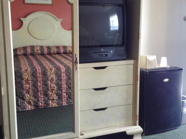 New Orleans Inn : photo 3 de la chambre chambre avec 2 grands lits queen-size