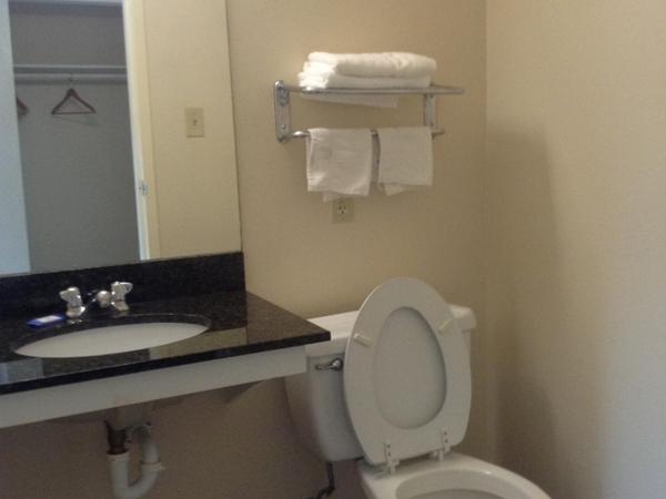 New Orleans Inn : photo 4 de la chambre chambre lit queen-size