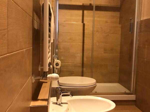 Riva Reno 4 Rooms : photo 5 de la chambre chambre quadruple