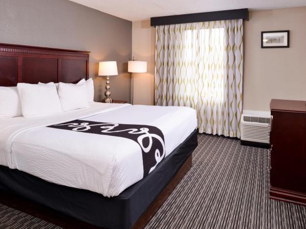 La Quinta by Wyndham Indianapolis South : photo 1 de la chambre chambre lit king-size deluxe