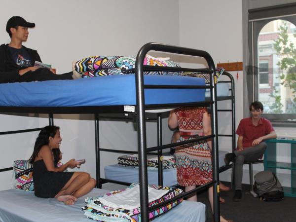 Britannia on William : photo 1 de la chambre lit dans dortoir pour femmes de 6 lits