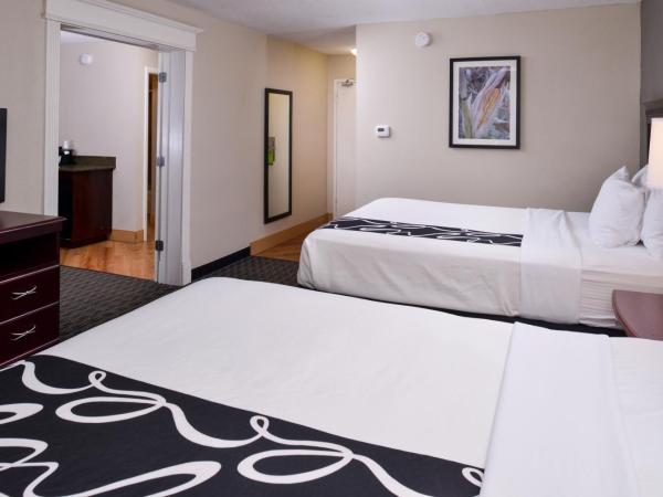 La Quinta by Wyndham Indianapolis South : photo 7 de la chambre suite avec 2 lits queen-size - non-fumeurs