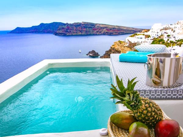 Kaleidoscope Cave Houses : photo 5 de la chambre suite blue sky avec jacuzzi extérieur