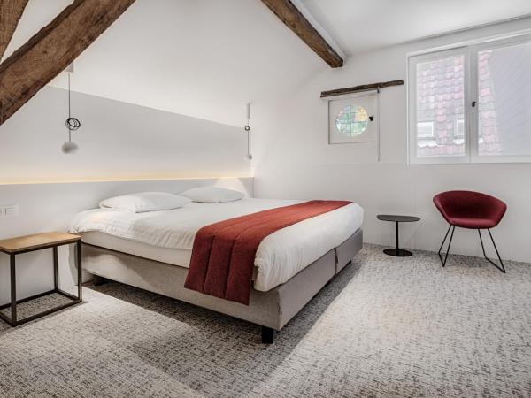 Hotel Bourgoensch Hof : photo 6 de la chambre chambre standard avec baignoire