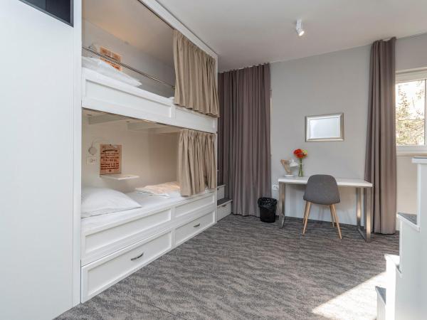 Downtown Boutique Hostel : photo 6 de la chambre lit dans dortoir mixte de 6 lits