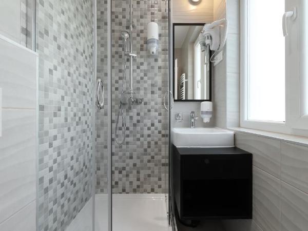 Downtown Boutique Hostel : photo 6 de la chambre chambre double ou lits jumeaux supérieure