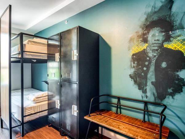 Selina Lapa Rio de Janeiro : photo 1 de la chambre lit dans grand dortoir