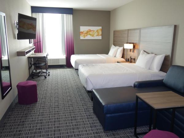 La Quinta by Wyndham San Antonio Alamo City : photo 1 de la chambre chambre deluxe avec 2 lits queen-size - non-fumeurs