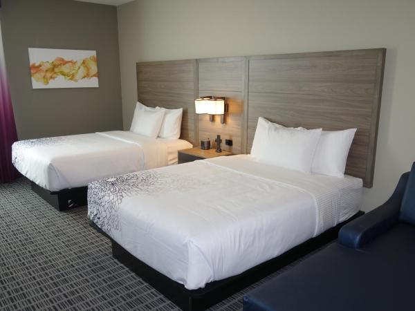 La Quinta by Wyndham San Antonio Alamo City : photo 3 de la chambre chambre deluxe avec 2 lits queen-size - non-fumeurs