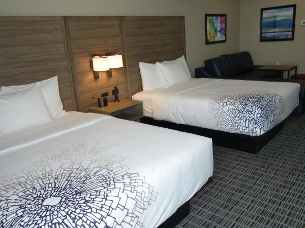 La Quinta by Wyndham San Antonio Alamo City : photo 6 de la chambre chambre deluxe avec 2 lits queen-size - non-fumeurs