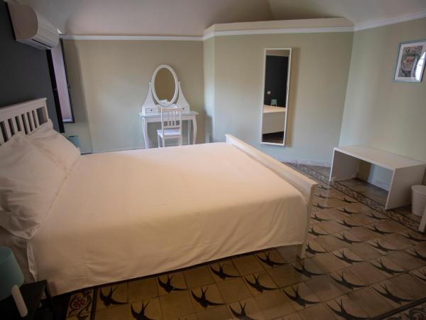 Corte dei medici - Palace : photo 6 de la chambre chambre lit queen-size avec salle de bains commune 