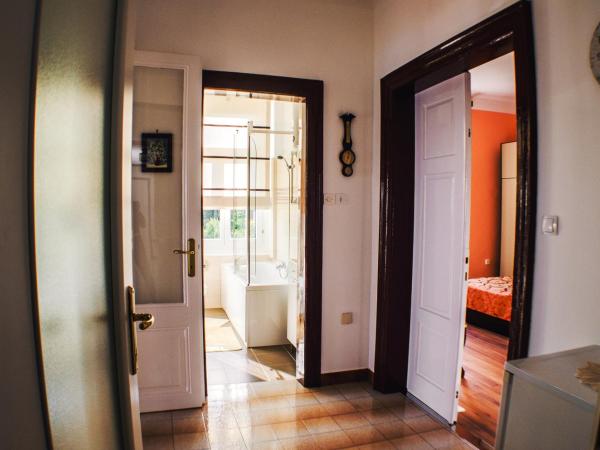 Room Malnig Opatija : photo 2 de la chambre chambre double avec salle de bains privative