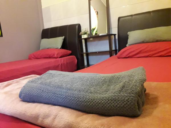 QuiikCat : photo 1 de la chambre chambre lits jumeaux standard