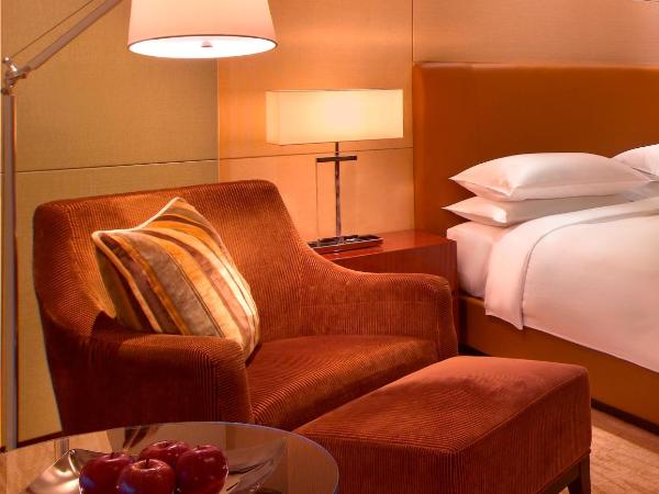 Grand Hyatt Shenzhen : photo 1 de la chambre chambre lit king-size - accès au club