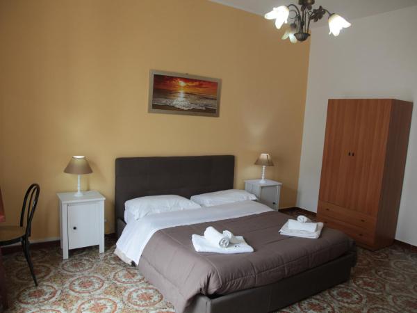 B&B Amèlie : photo 3 de la chambre chambre double avec balcon