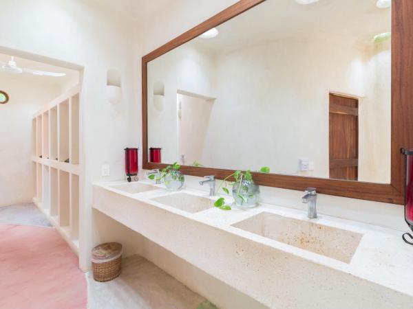 Hotel Holistika Tulum : photo 2 de la chambre lit simple dans dortoir pour femmes