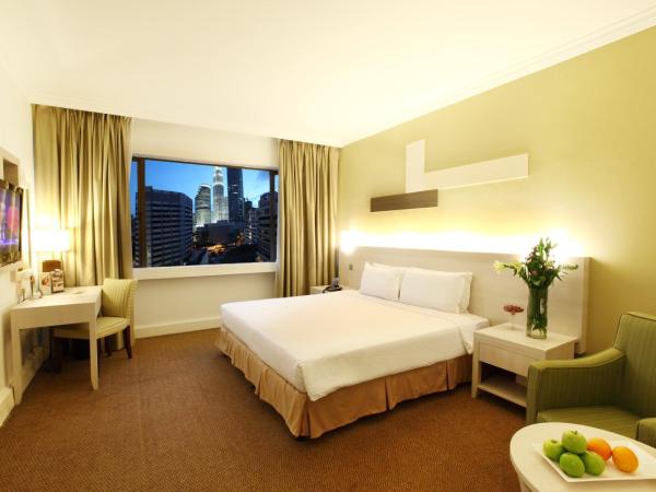 Corus Hotel Kuala Lumpur : photo 1 de la chambre chambre lit king-size deluxe