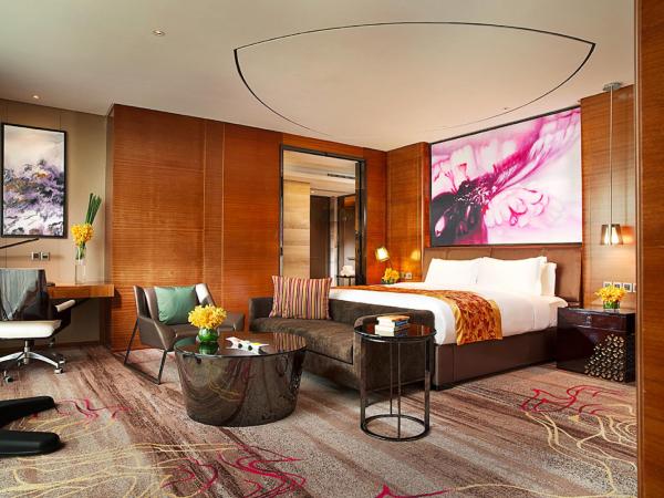 Sofitel Nanjing Galaxy : photo 4 de la chambre suite lit queen-size - vue sur ville - club sofitel